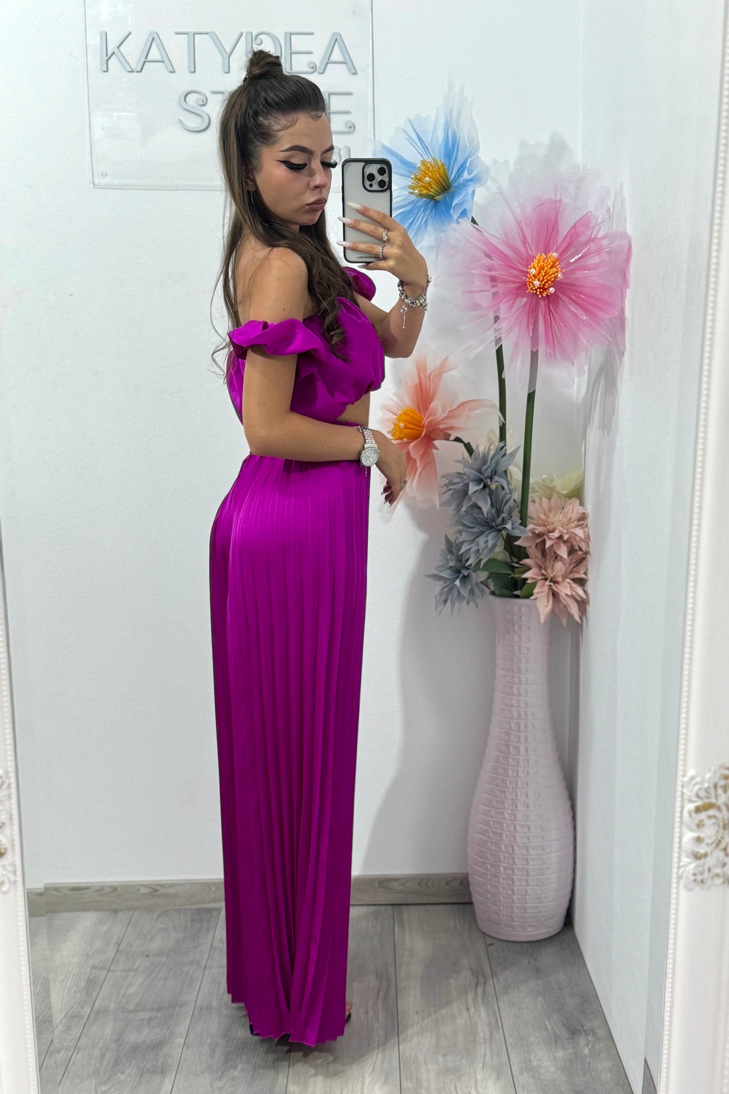 Compleu cu pantaloni plisați satinat Larissa fucsia