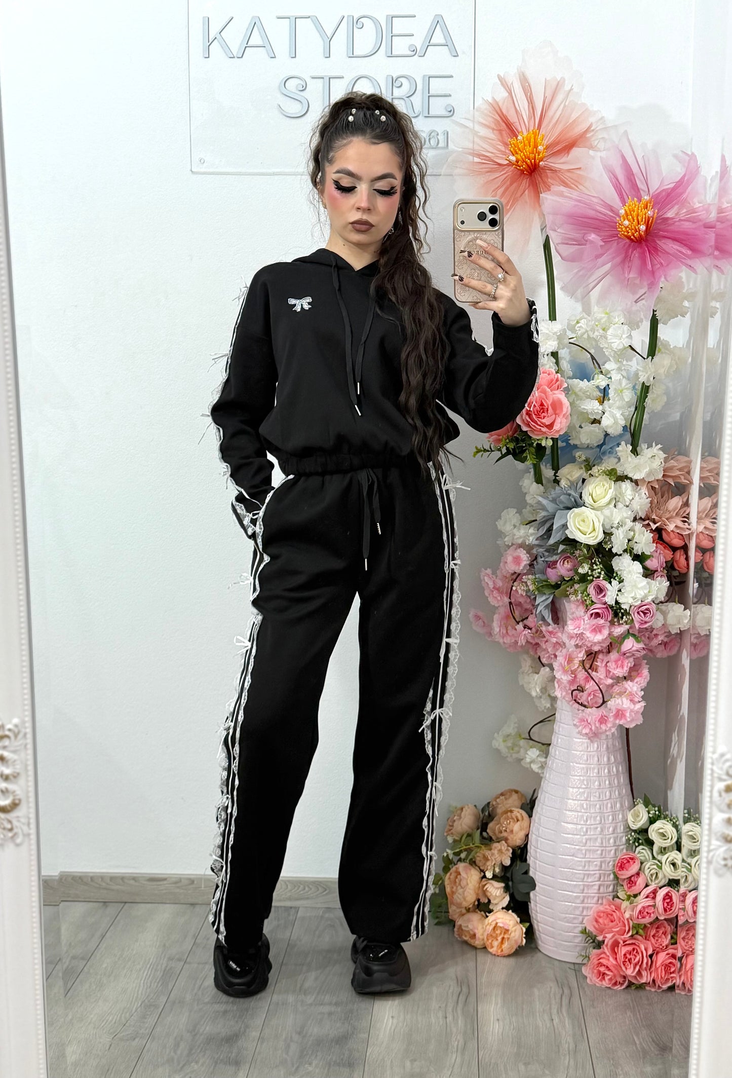 Compleu negru cu fundițe DELIA