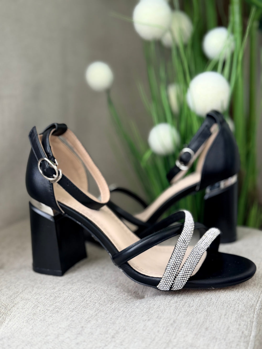 Sandale elegante negre LAURA