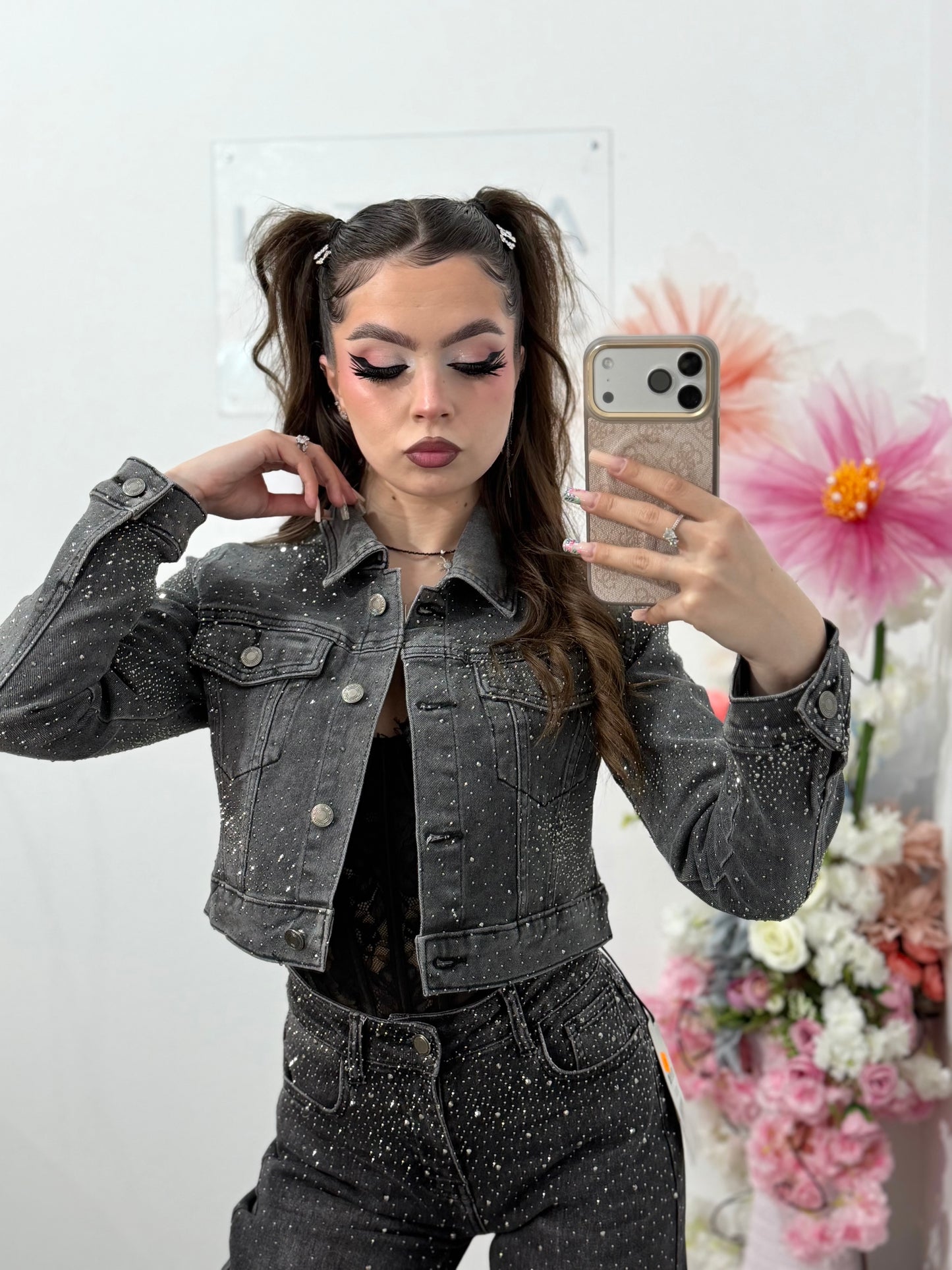 Geacă din denim gri prespălat cu cristale ELIZA