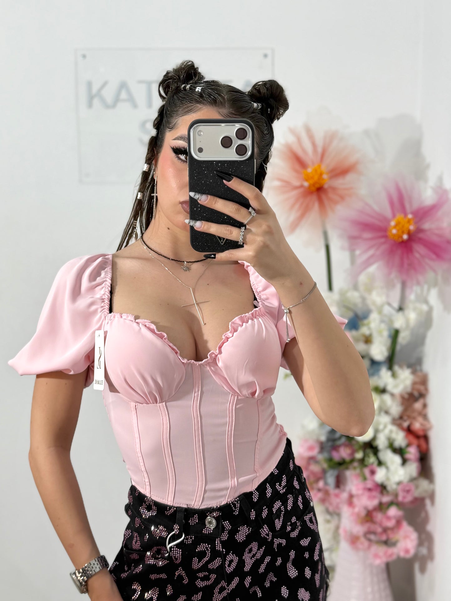 Top roz BEAUTY