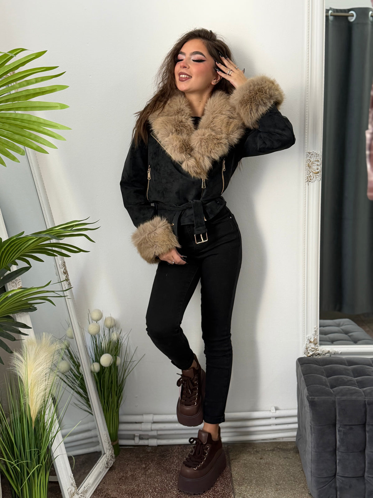 Geacă din imitație de piele și blană BLACK