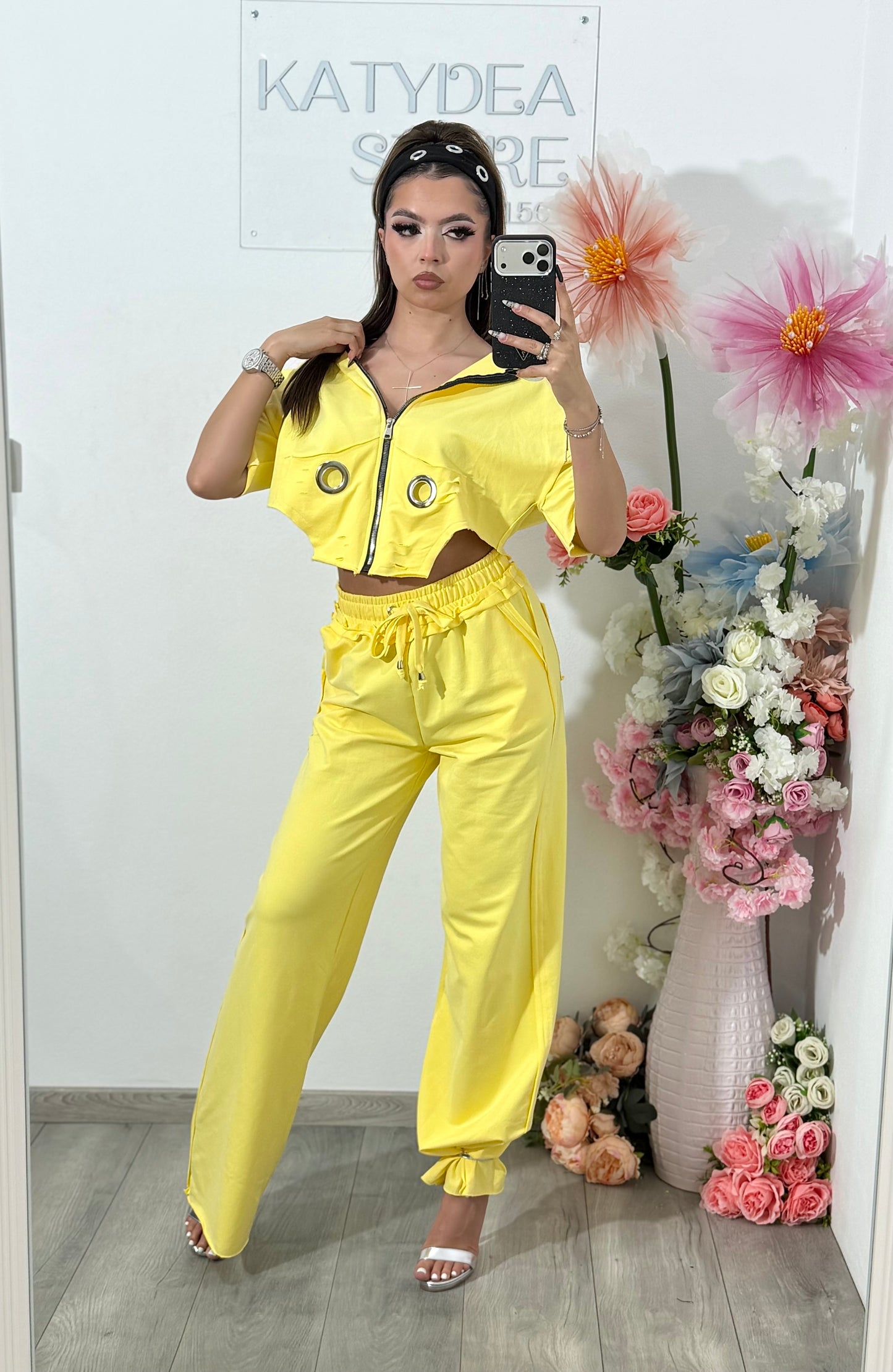 Compleu din 3 piese EXOTIC galben