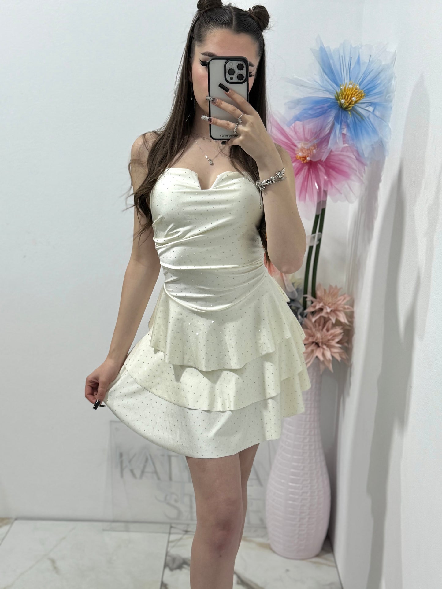 Rochie elegantă crem Zonia