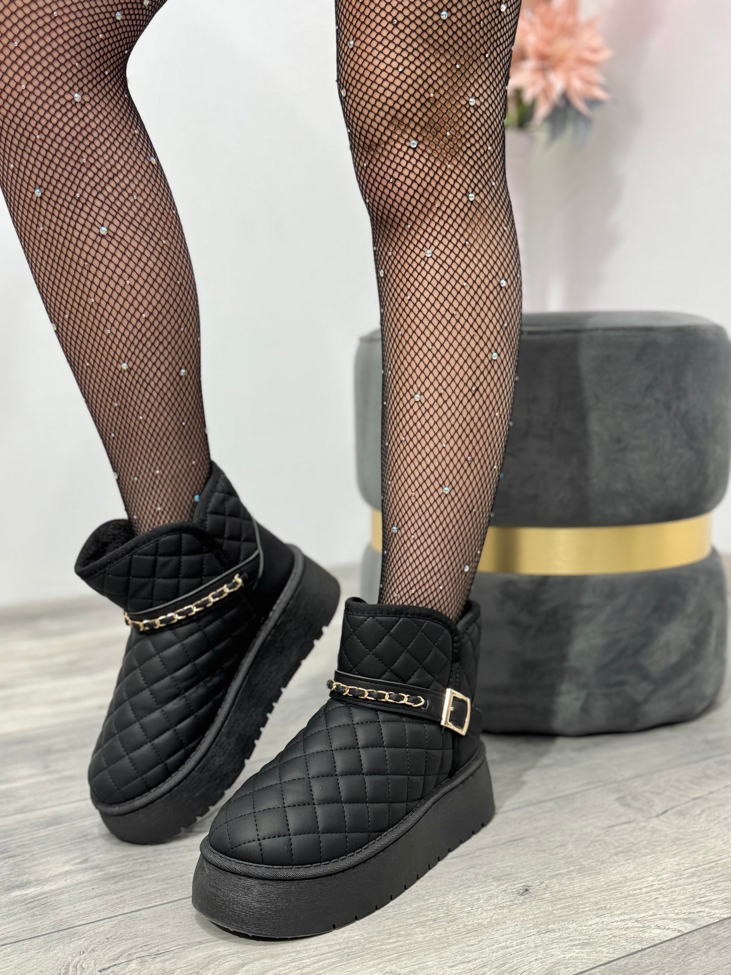 UGG cu lanț auriu ALICE