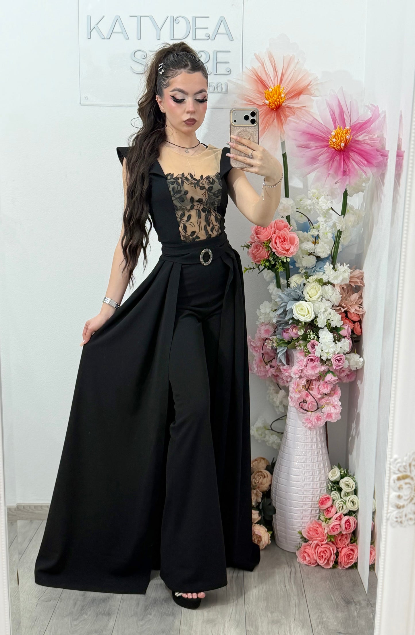 Salopeta neagra eleganta cu trena detasabilă Belle