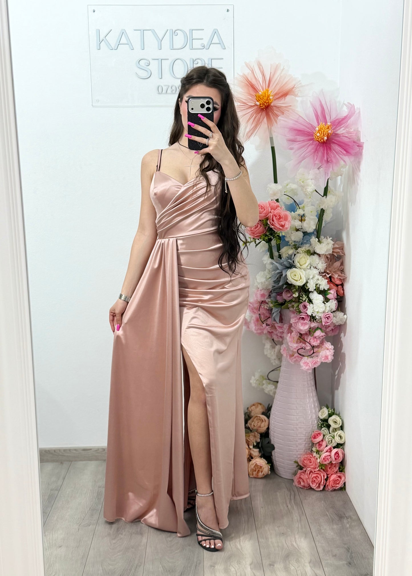 Rochie elegantă roz Monique