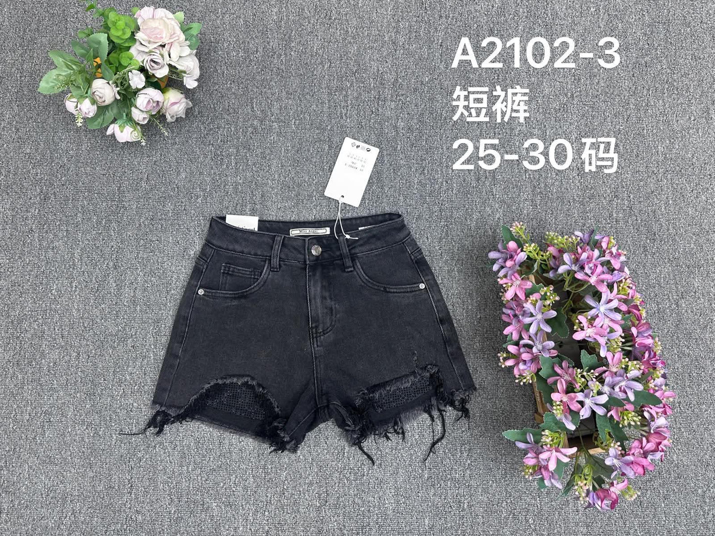 Pantaloni scurți din denim BLACK CRISTAL