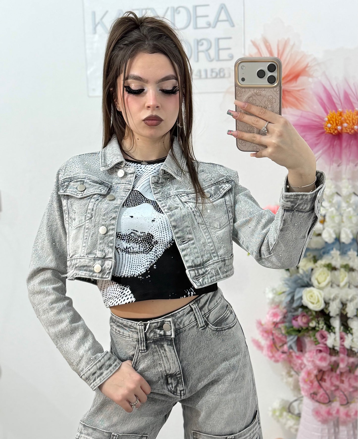 Geacă din denim cropped gri prespălat cu cristale ANNAIS