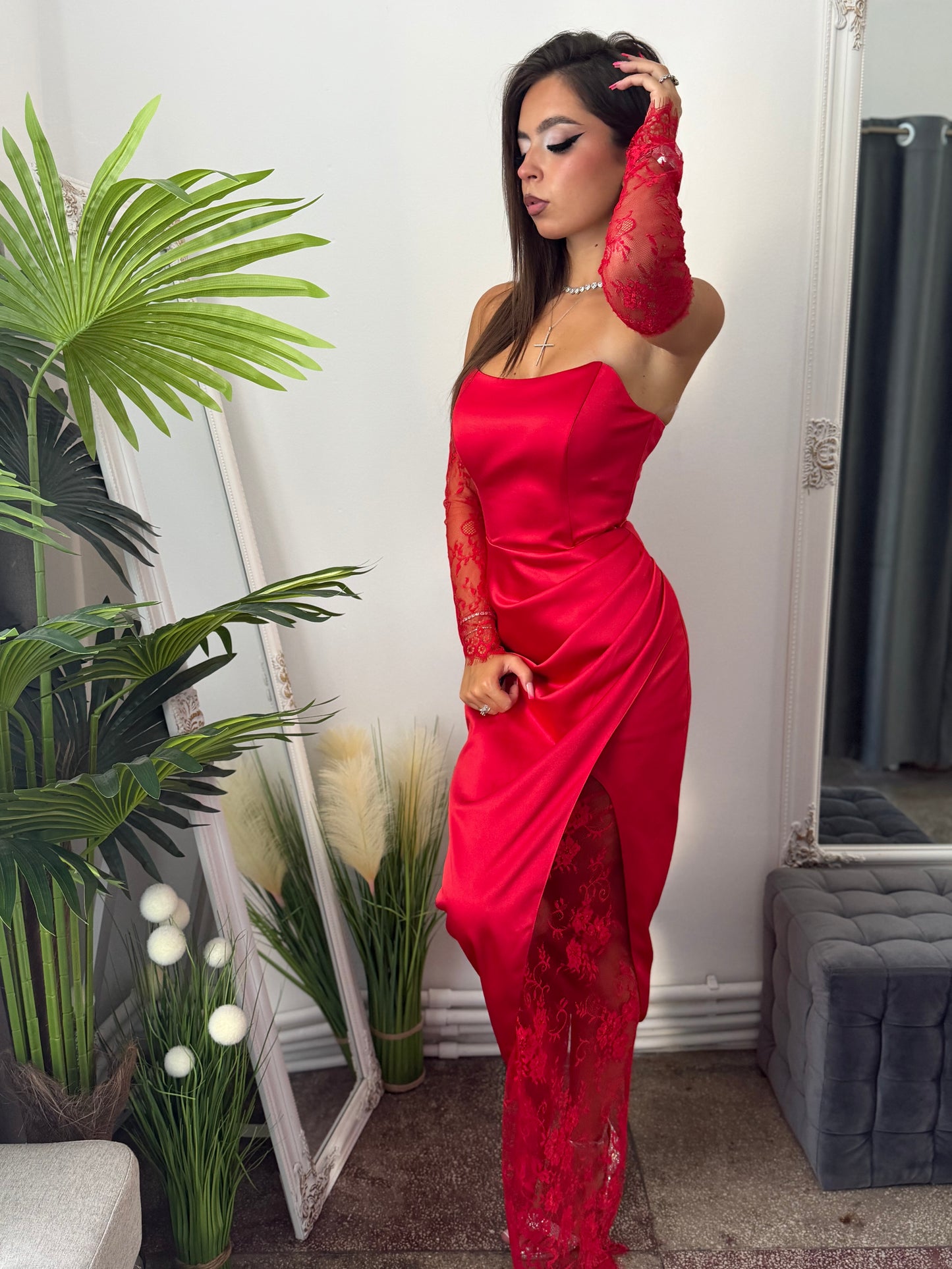 Rochie din tafta și dantelă roșie ELEGANCE