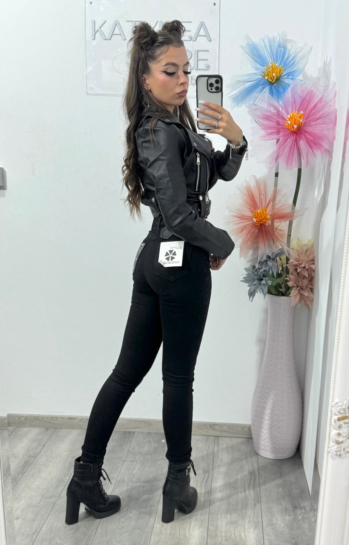 Jeans skinny negri Carla cu cristale ștanțate