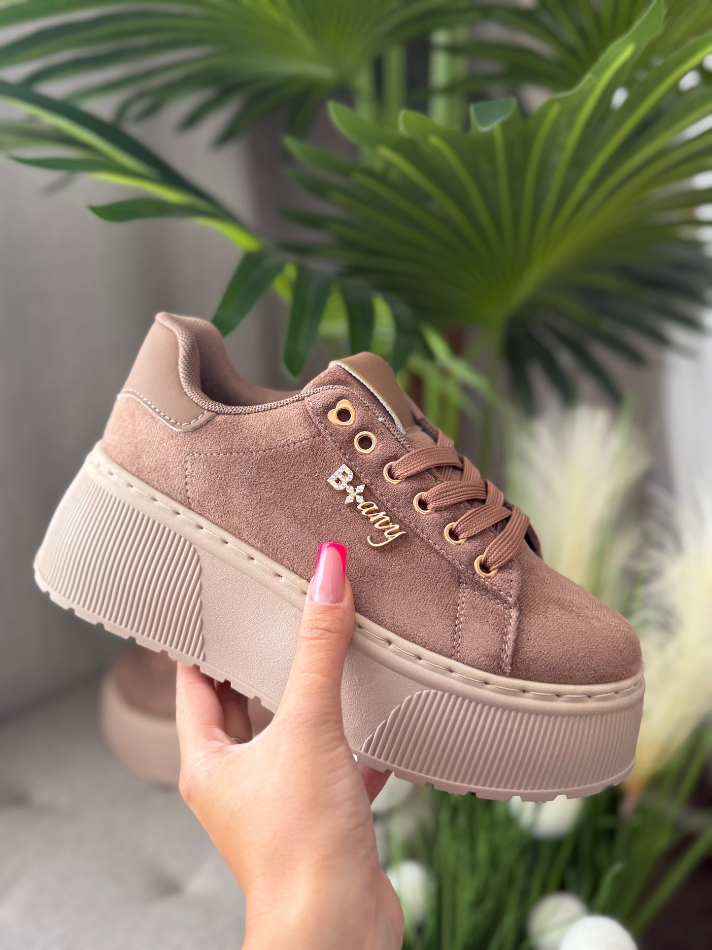 Adidasi VELVET BROWN