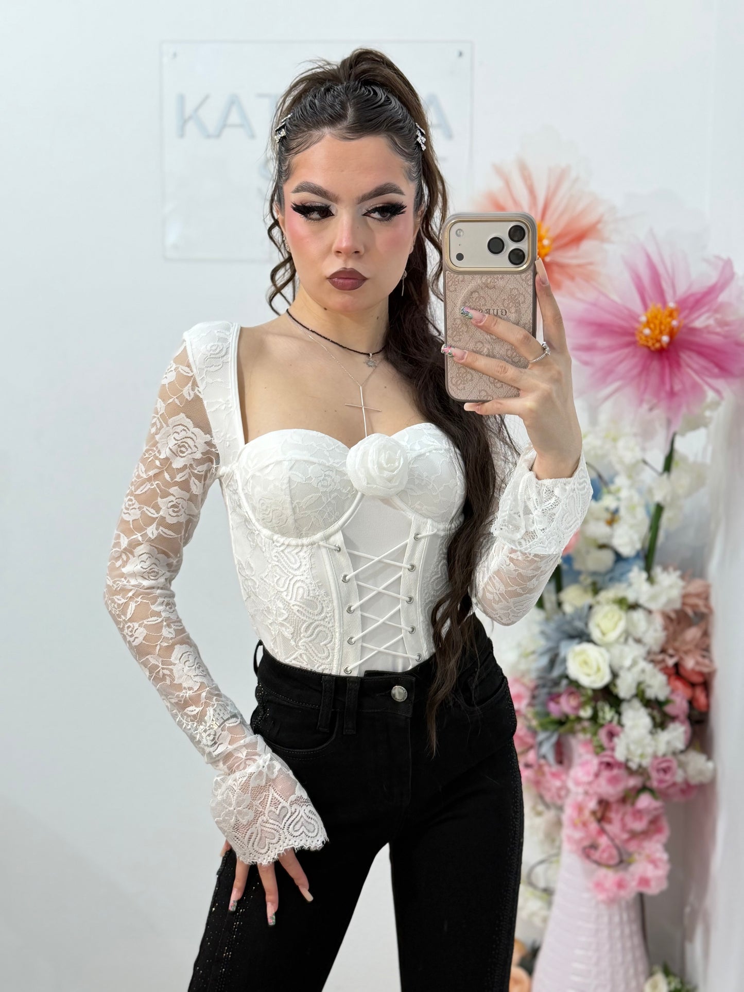 Corset din dantelă cu trandafiri DENISSA