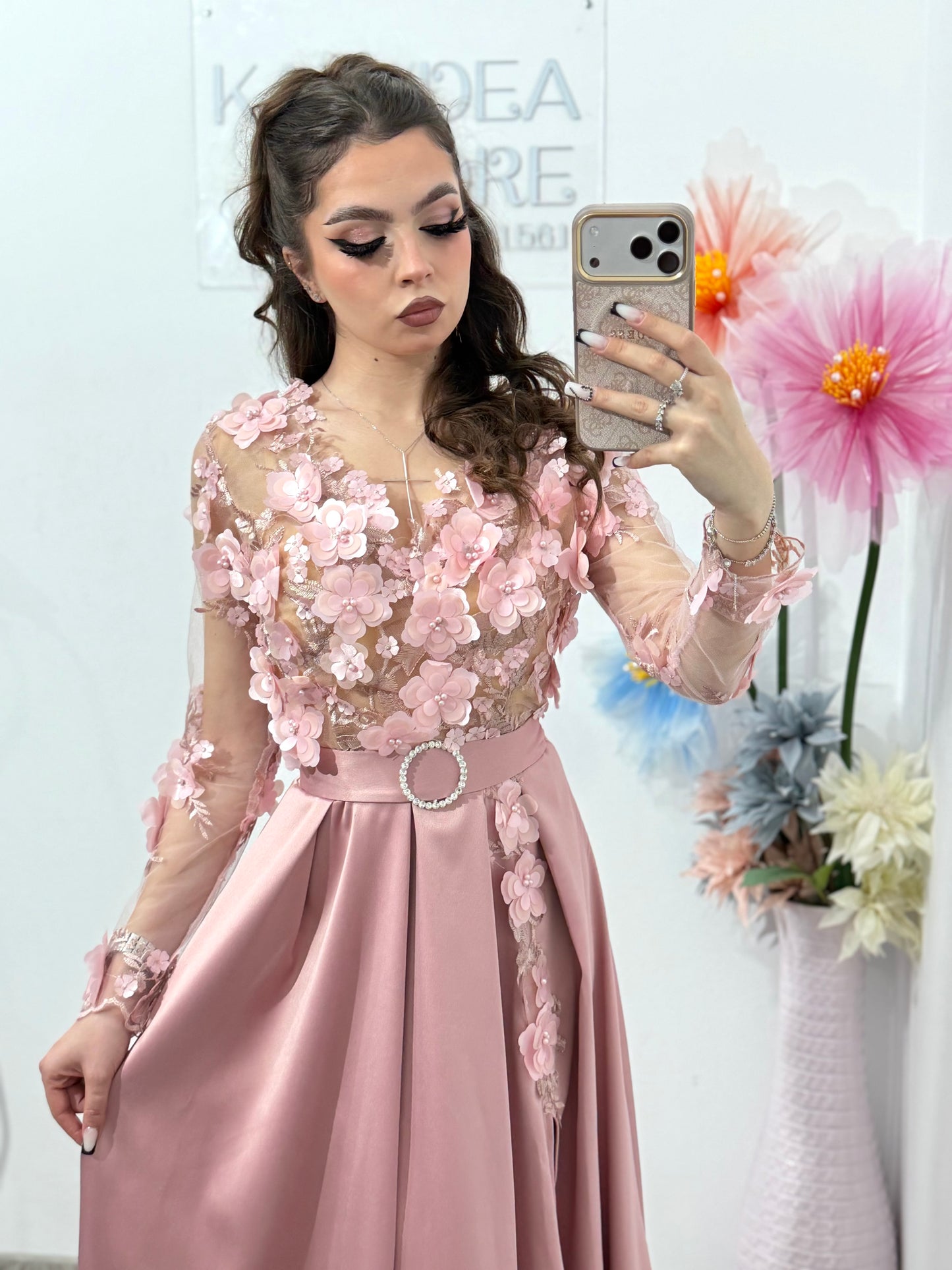 Rochie lunga din tafta roz cu dantela 3D AnaSofia