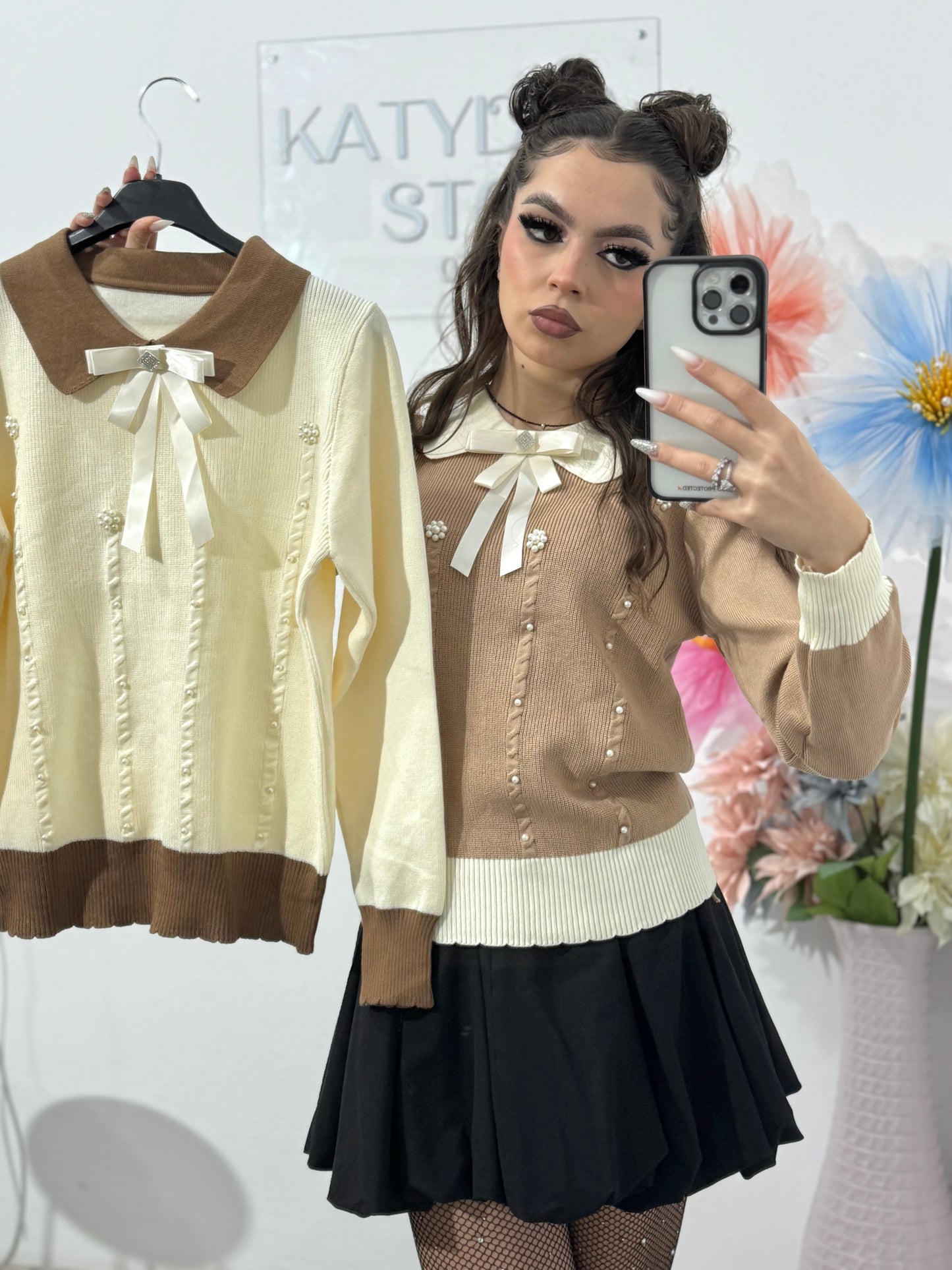 Bluză cu fundiță și perle ELEGANCE