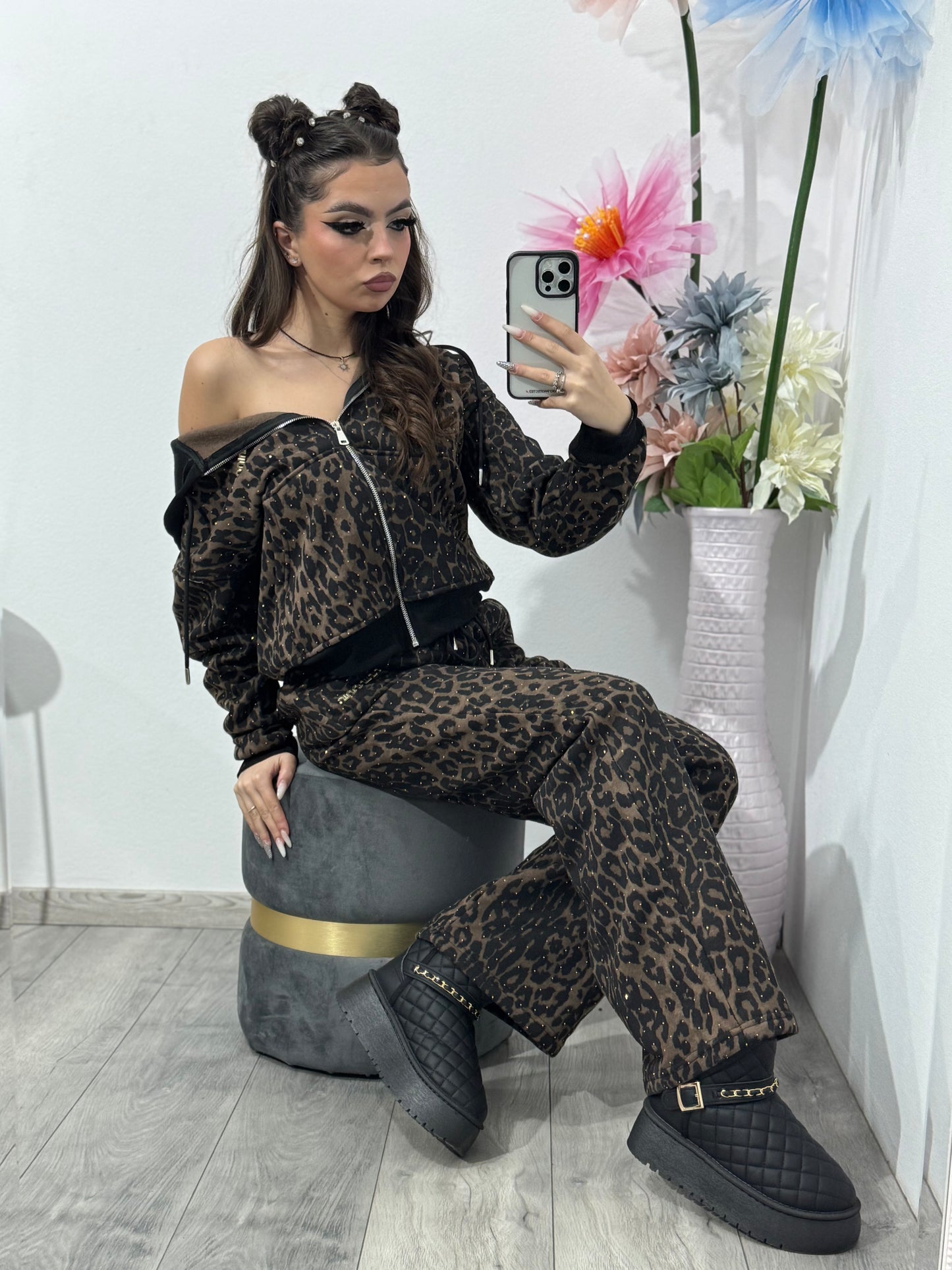 Compleu ANIMAL cu cristale ștanțate