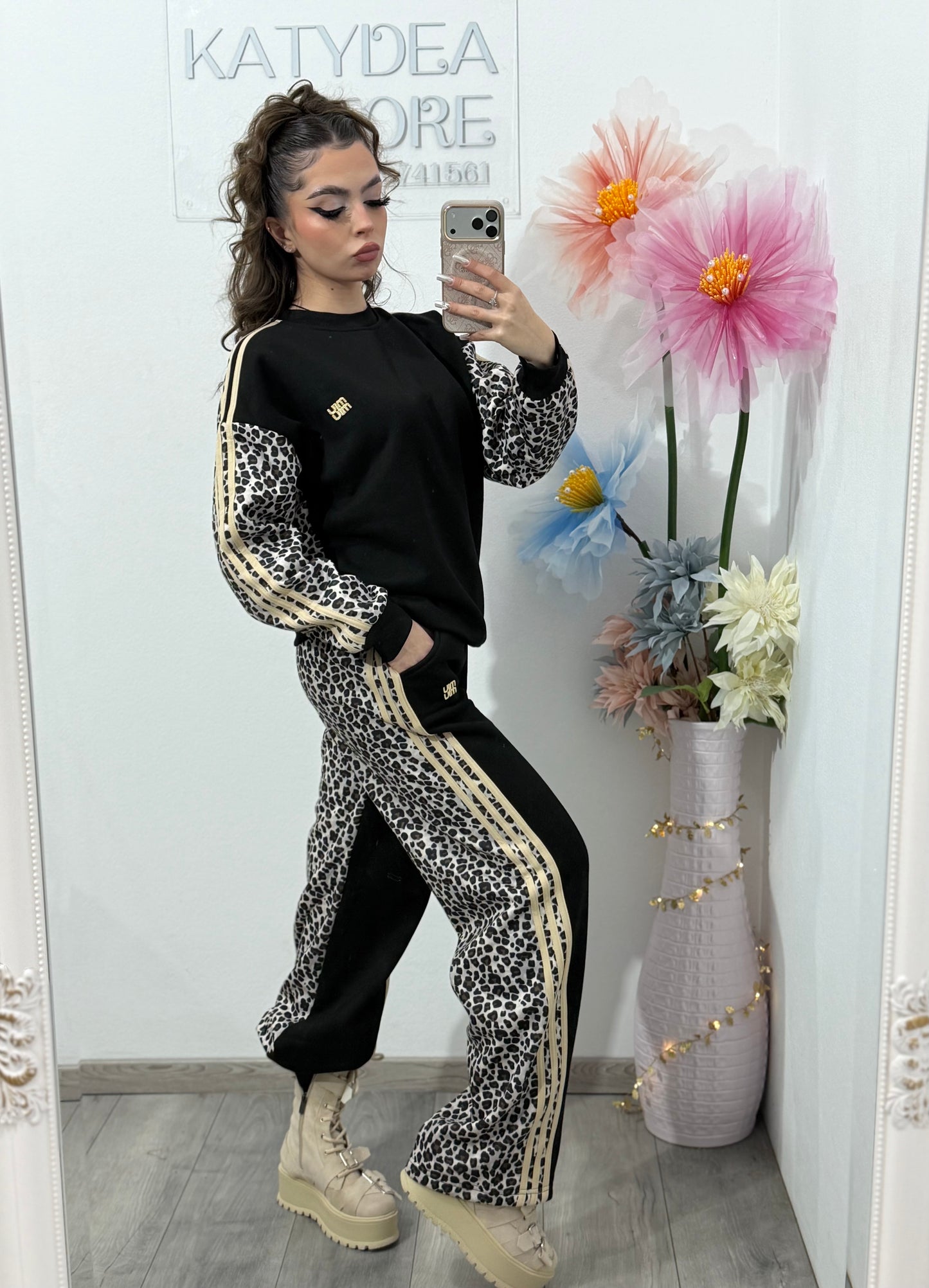 Compleu format din 2 piese ANIMALPRINT DELIA