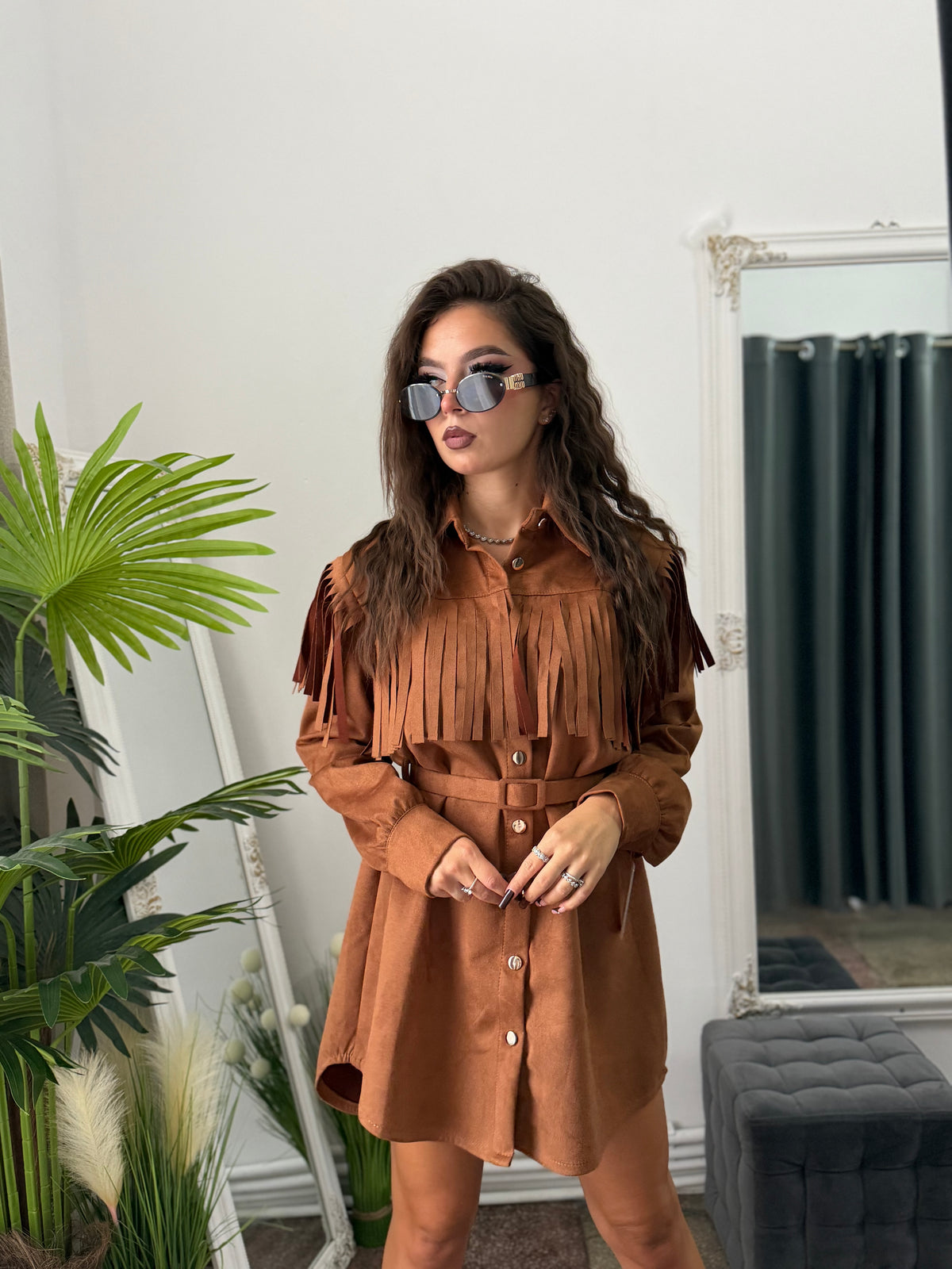Rochie din piele întoarsă maro