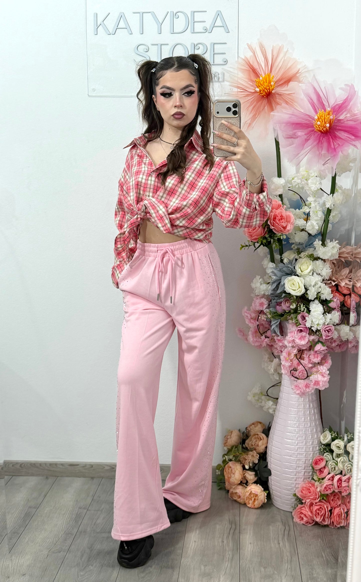 Pantaloni WideLeg bleu cu cristale ștanțate (Copy)