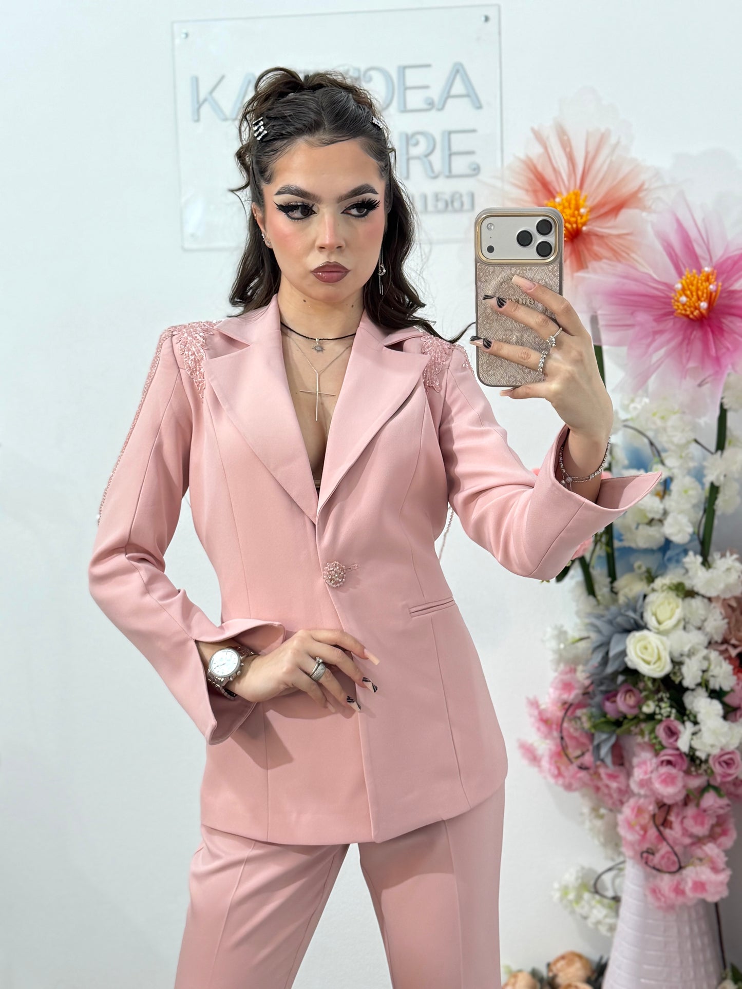 Compleu elegant cu detalii luxuriante roz pudră MAYA