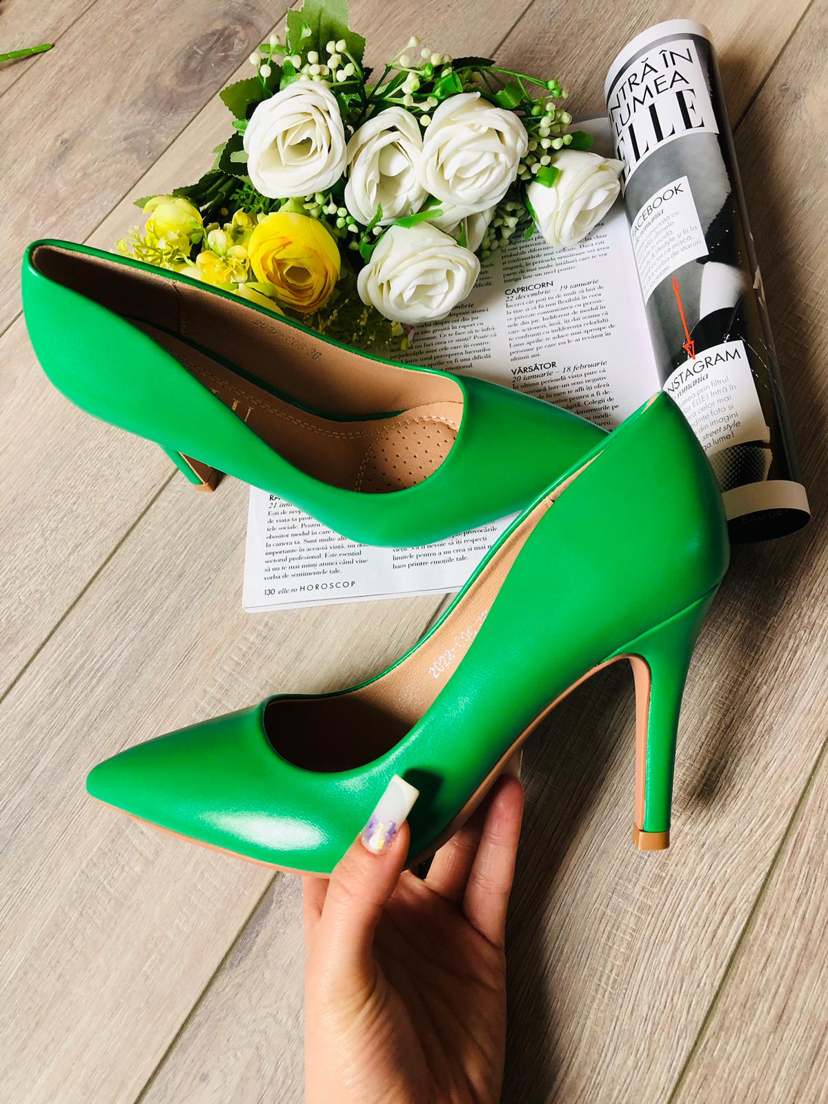 Pantofi stiletto verde