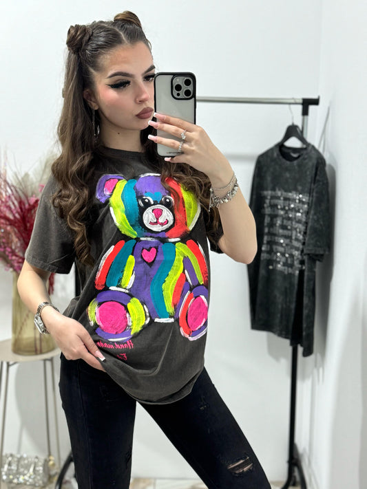 Tricou Teddy pictat manual
