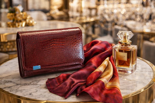 Portofel de dama din piele naturală grena Bella