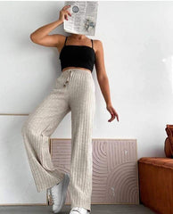 Pantalon evazat tricot